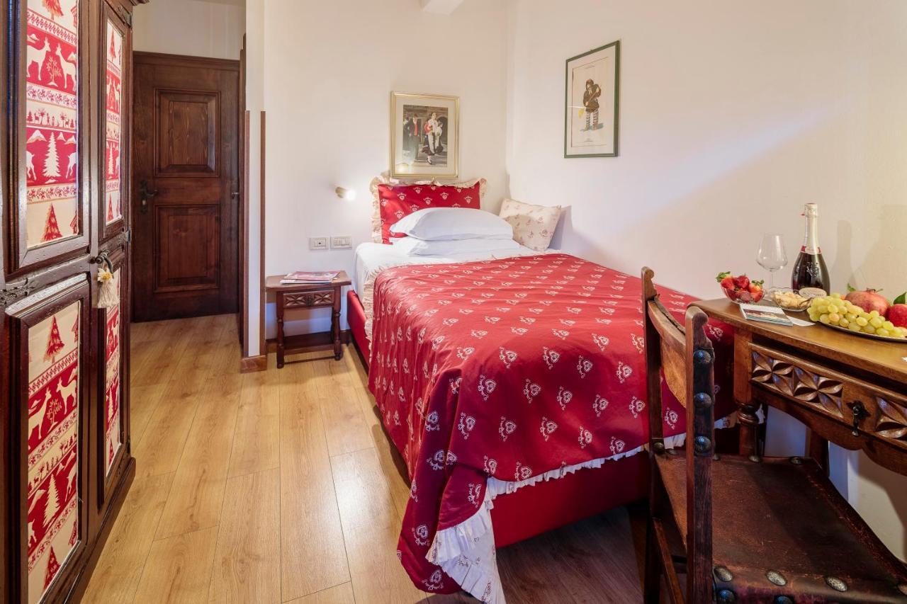 Hotel Panda Cortina- Ricarica Auto Elettriche Кортина-д'Ампеццо Экстерьер фото